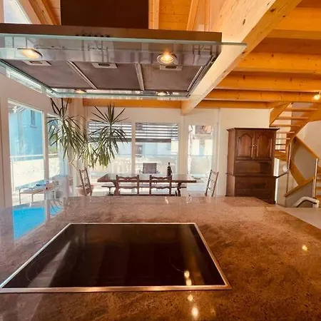 Βίλα Wonderful Twin House With Parking